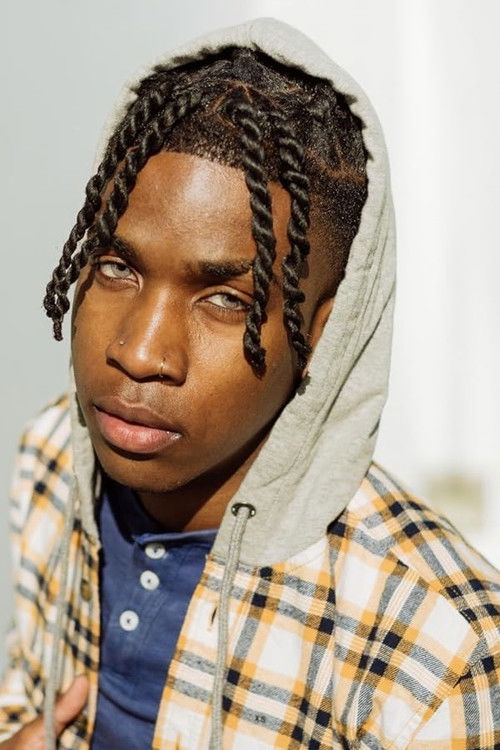 SwagboyQ as Snapback