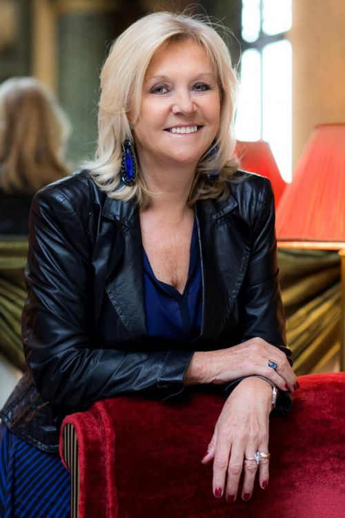 Anne Méaux as Self (Thierry Ardisson's friend) : Interviewed