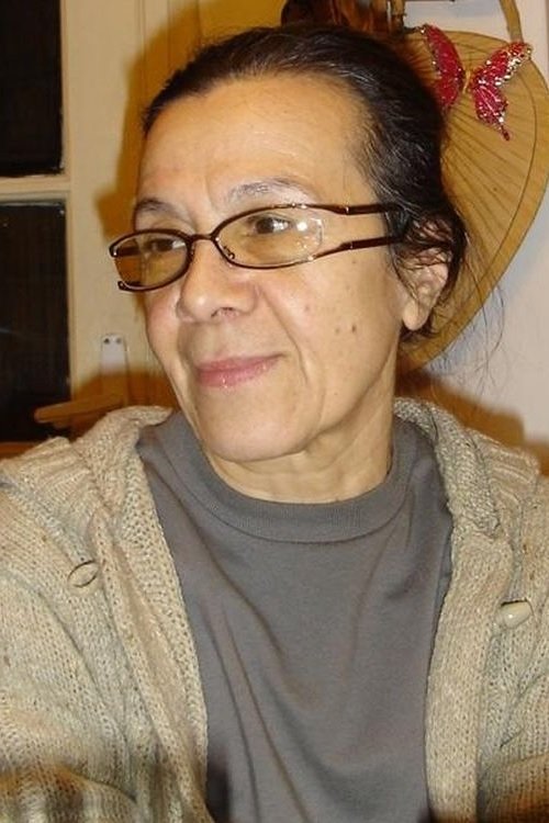 Coca Bloos as Tina (voice)