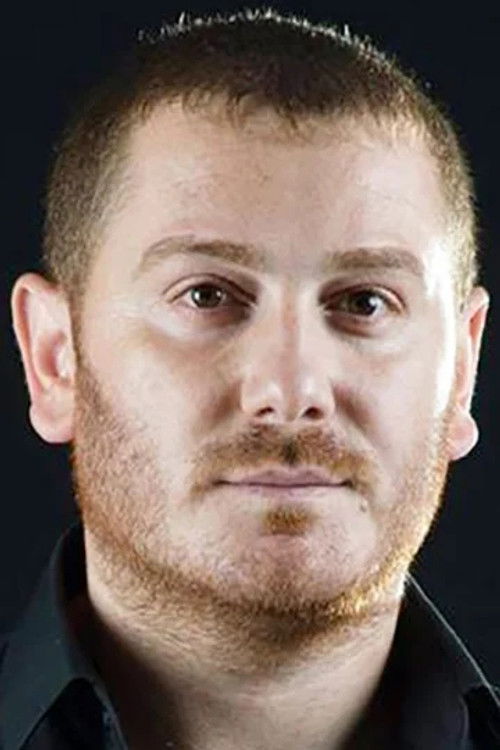 Араик Давоян as 