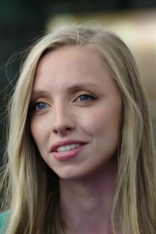 Anna Lapwood as Self - Organist