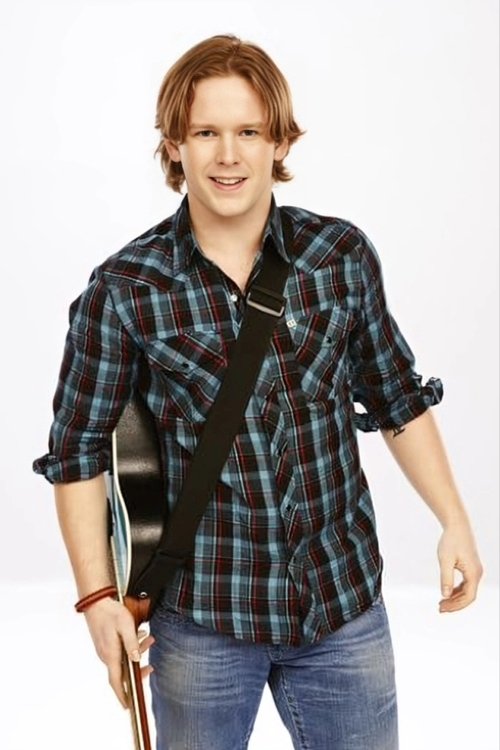 Maxfield Camp as Tucker Davis