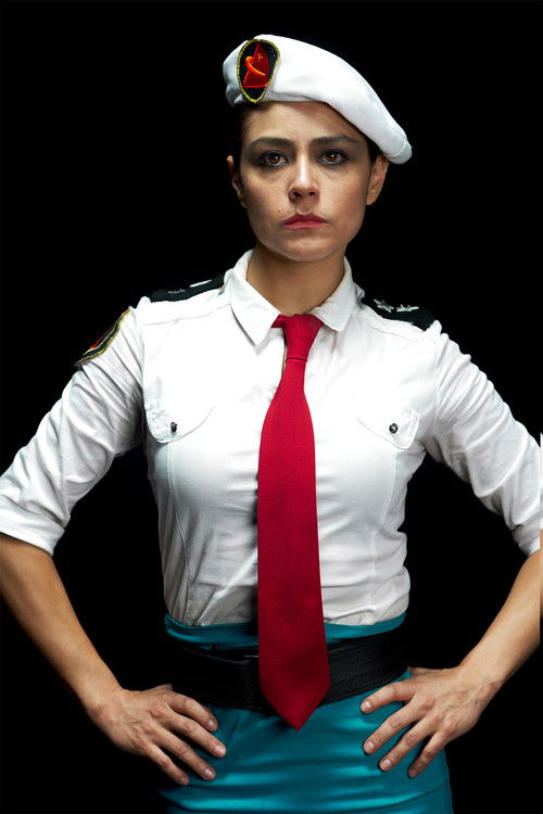 Marcela Guzmán as Commander