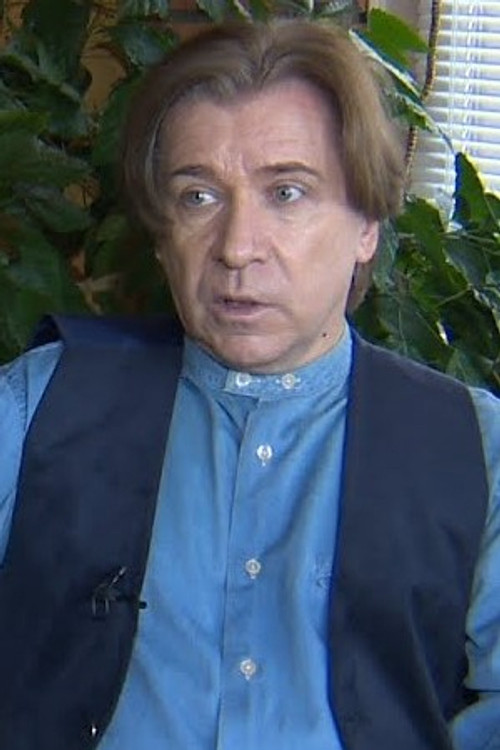 Oleg Molchanov as Self