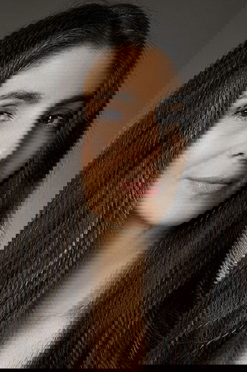 Carolina Peleritti as Mariela Monfrini