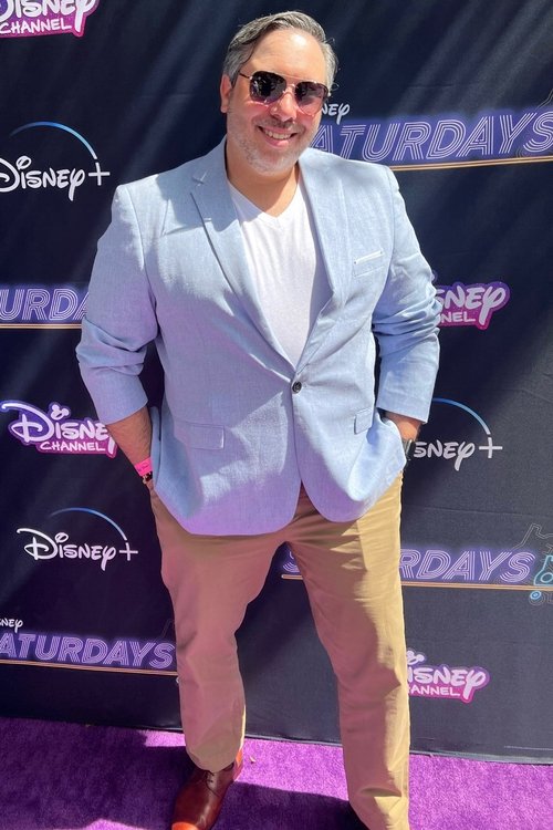 Anthony E. Cabral as Marshall