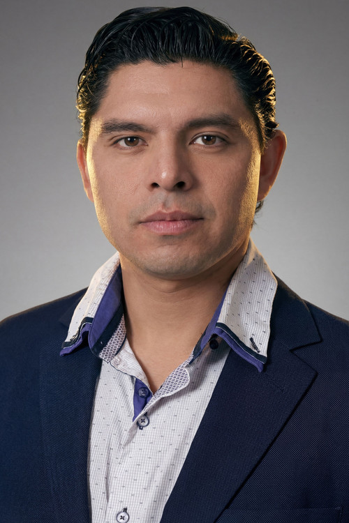 Armando Tavera as Nando