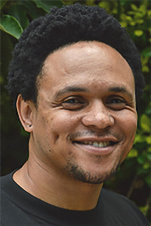 Nicolus Moitoi as Lukas