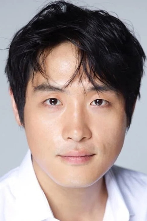 Kwon Dong-ho as Kang Jin-hyeok