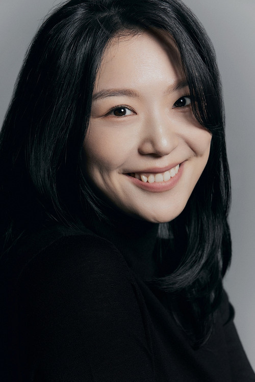 Jang Sun as Gyeong-hee