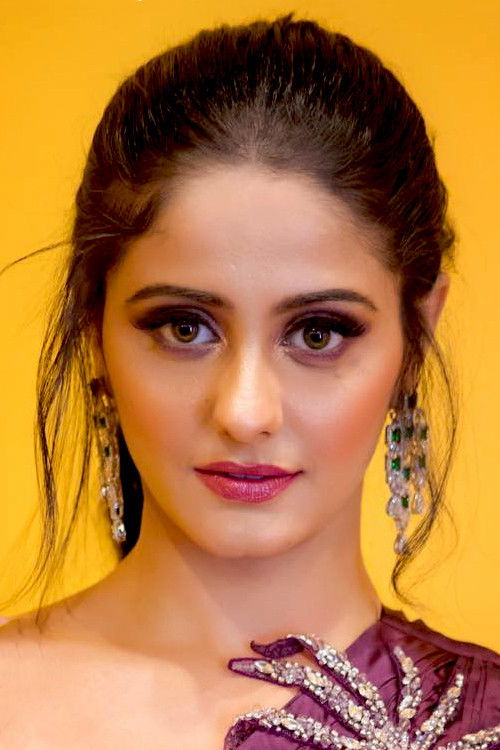 Ayesha Singh as Amy D'costa