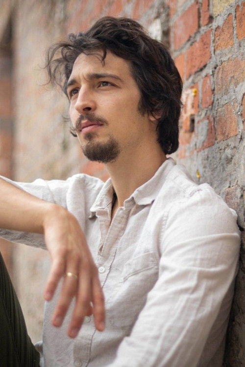 Berettyán Nándor as Petőfi Sándor