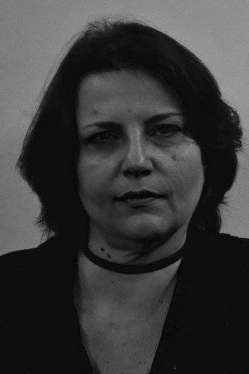 Dani Nefussi as Irmã de Neto