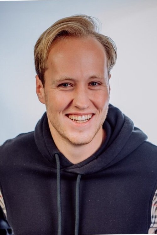 Milo ter Reegen as Self