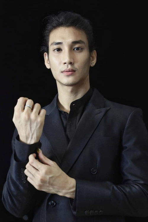 Paing Takhon as Shin Sanda