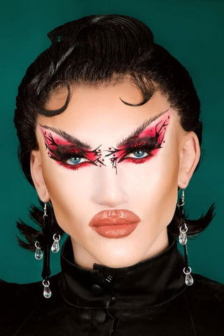 Kyran Thrax as Drag Madonna