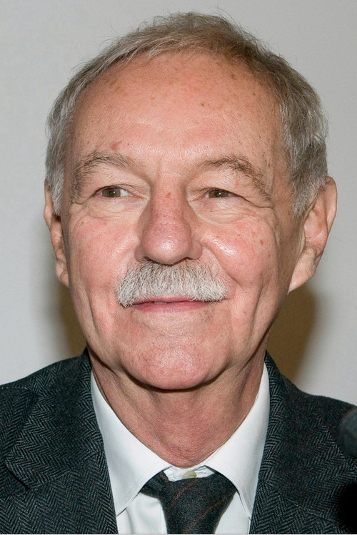 Eduardo Mendoza as Self