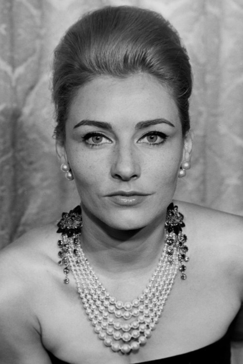 Elga Andersen as Stella