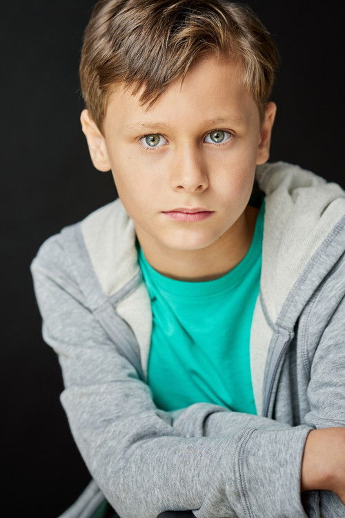 Bentley Hughes as Evan