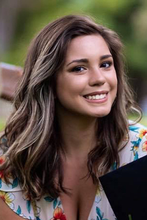 Ana Plumberg as Eden Stevens