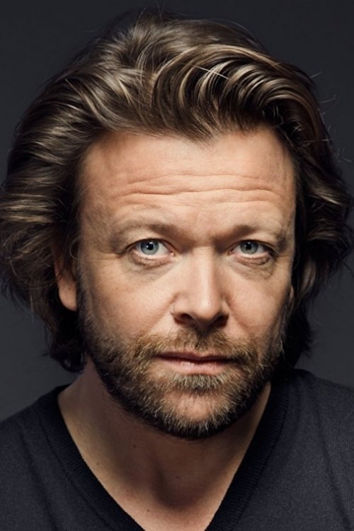 Kåre Conradi as Glenn