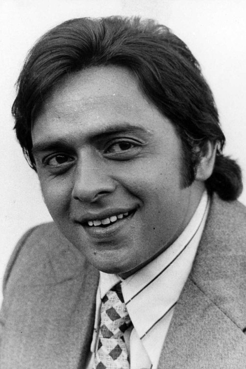 Vinod Mehra as Ram Kapoor