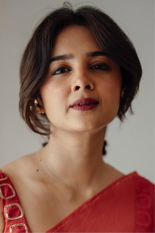 Reshma Sebastian as Thara