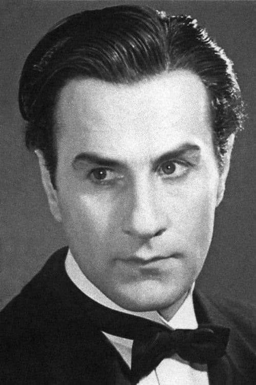 Vladimir Zeldin as Nikolayev