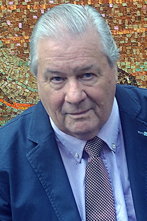 Bruce McGuire as Interpol Agent