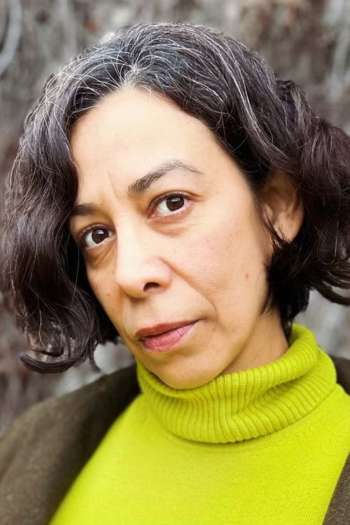 Citlali Huezo as Isabel