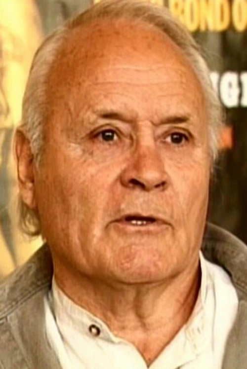 Alf Joint as Ron, the mechanic