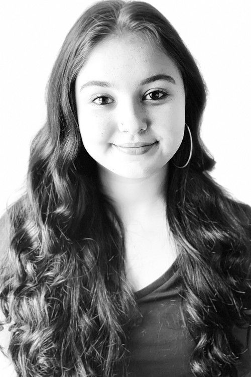 Christyna R. Edmondson as Penelope Richards