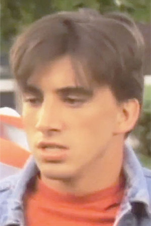 Jason Andrews as Joey