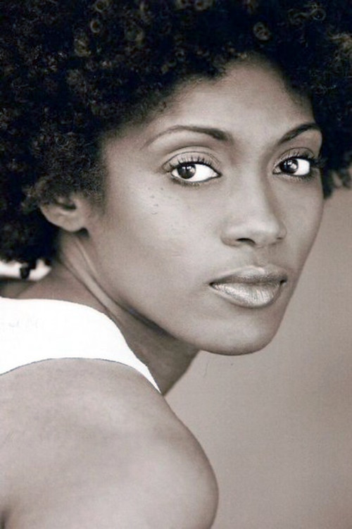 Vicky Lambert as Mrs. Washington