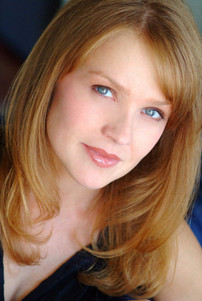 Henriette Ivanans as Annie Hammer