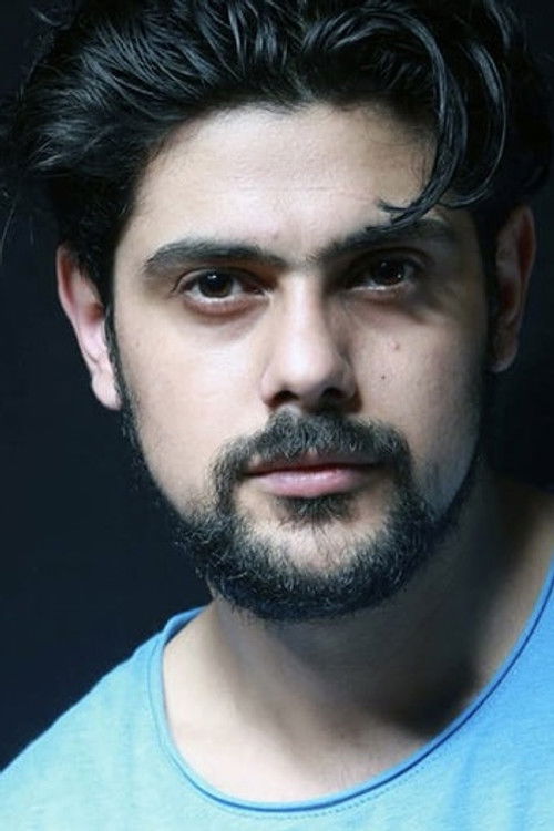 Rafiz Mehdizadeh as Young Rafael