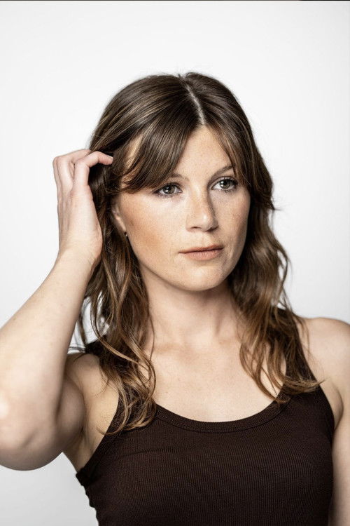 Rikki-lee Millbank as Polly