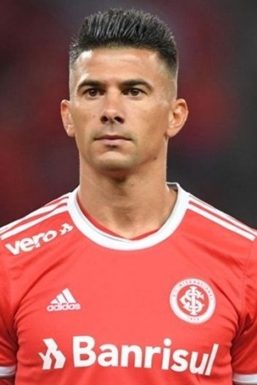 Victor Cuesta as Himself