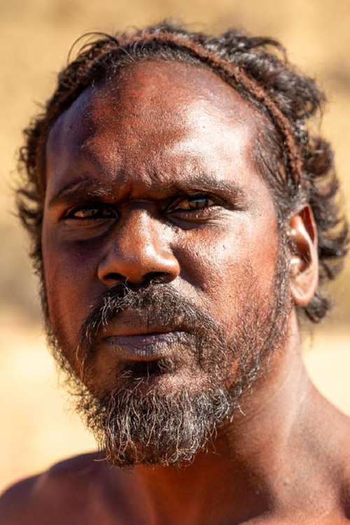 Sean Mununggurr as Botj