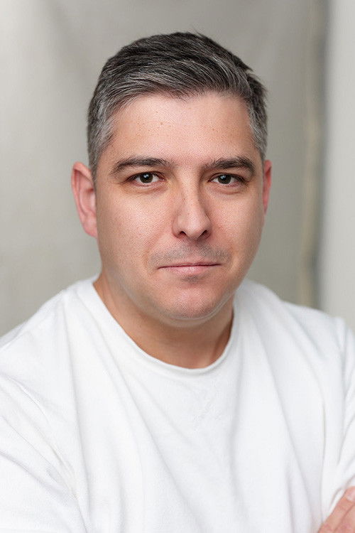 Thom Donnelly as Driver