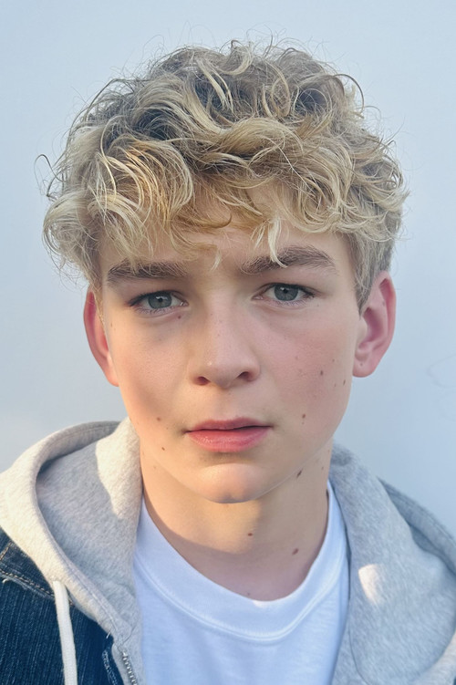 Kaido Lee Roberts as Peyton