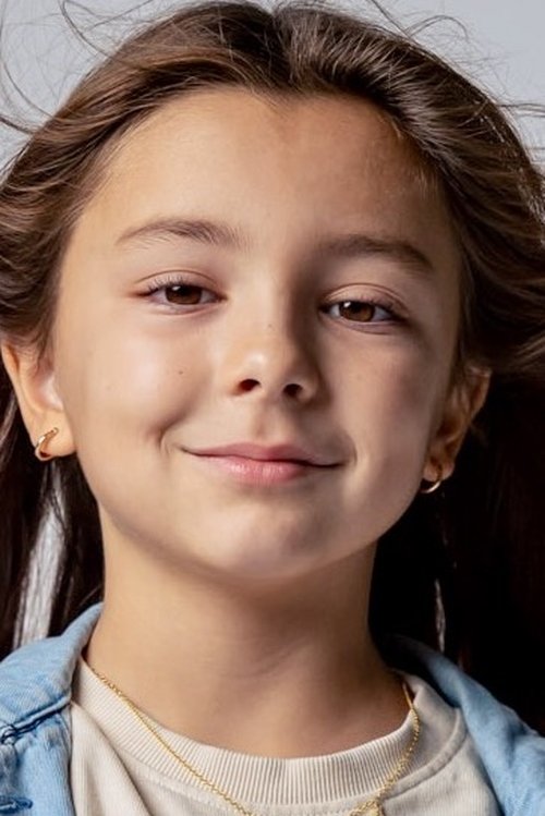 Mila Rigaudon as Ninon