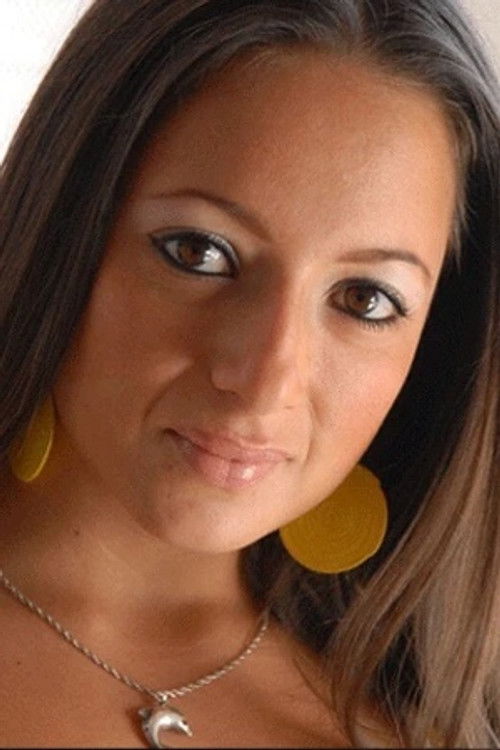 Ana Isabel Velásquez as Erica