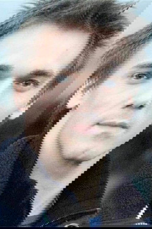 Marc Pistolesi as Le second pompier