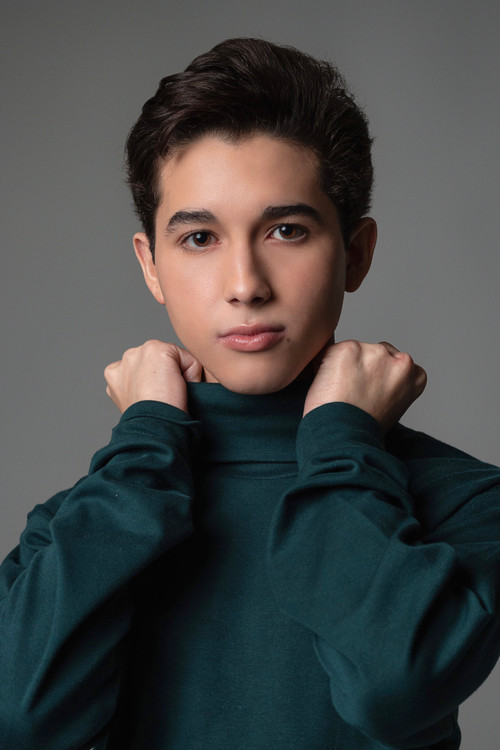 João Pedro Delfino as Pinóquio