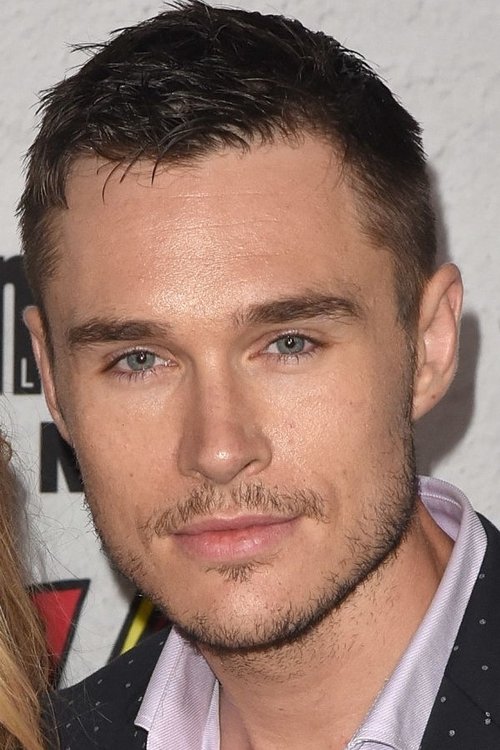 Sam Underwood as Mark Gray