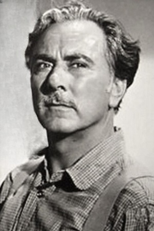 Alberto Morin as Detective (uncredited)