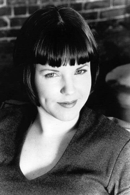 Wendy Walker as Emma Cross