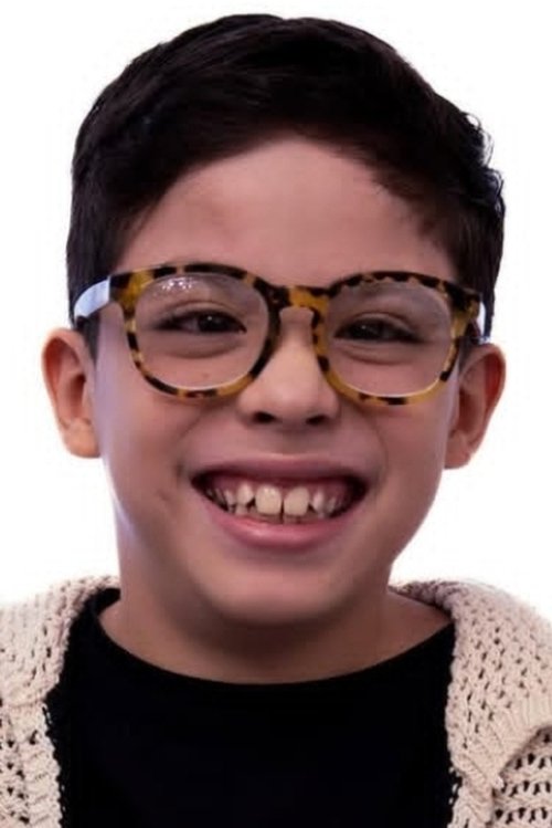 Julián Tello as Lucca