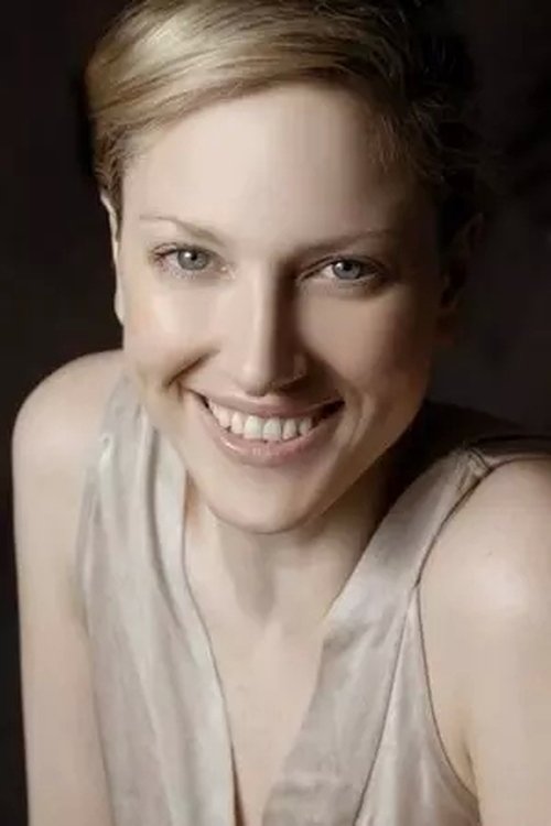 Beth Tapper as Annette (voice)